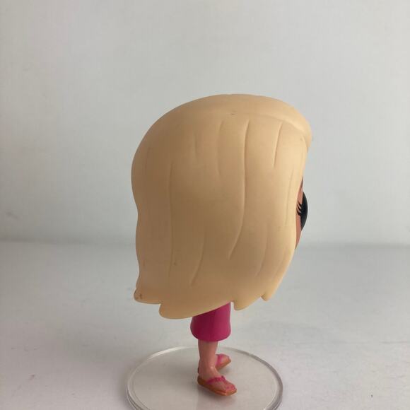 Funko Pop Big Bang Theory Penny 56 - Picture 2 of 4